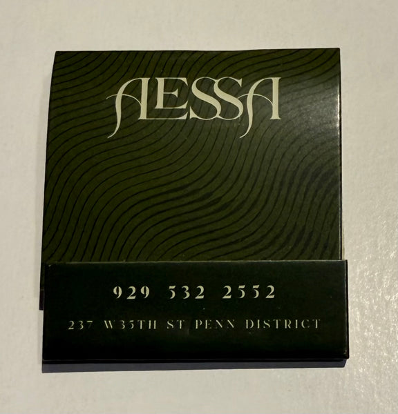 “Alissa” Retro Feature Matchbook