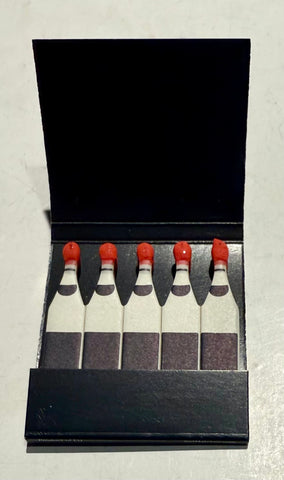 “Thatcher’s Wine” Retro Feature Matchbook with “Bottle” Shaped Stems!