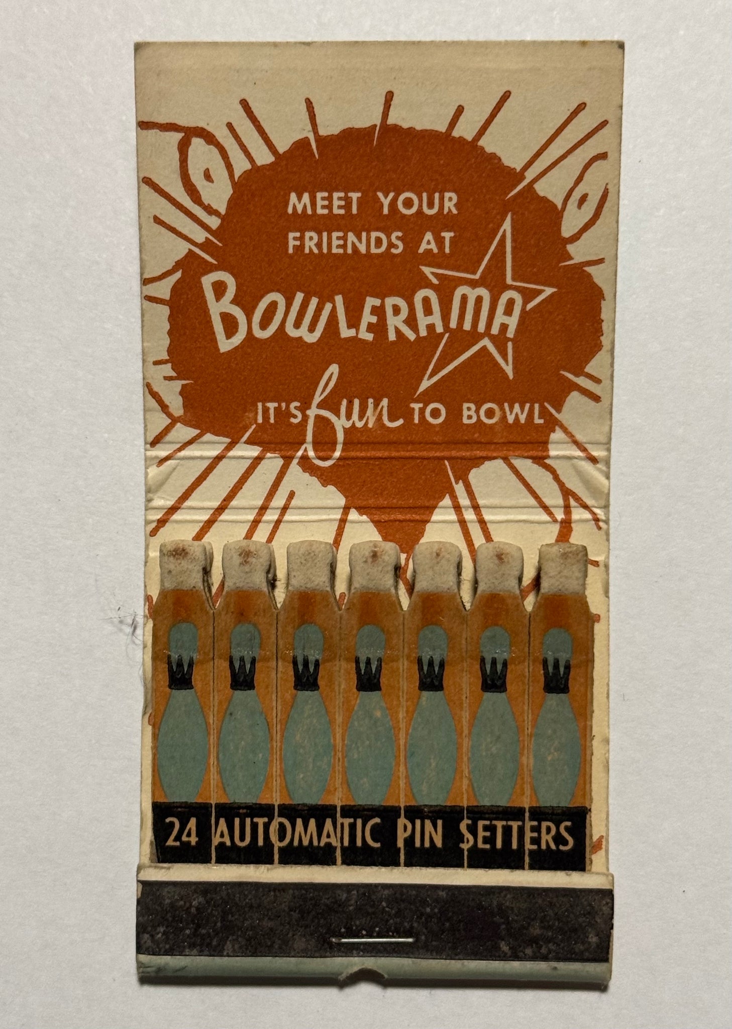 "Bowlerama Bowling Alley" Cheyanne, MO Vintage Feature Matchbook