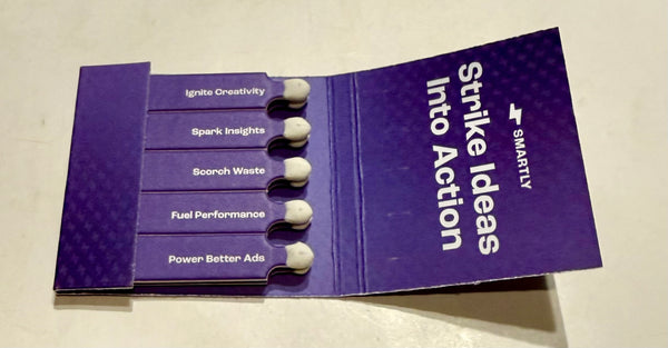 "Smartly" Retro Feature Matchbook