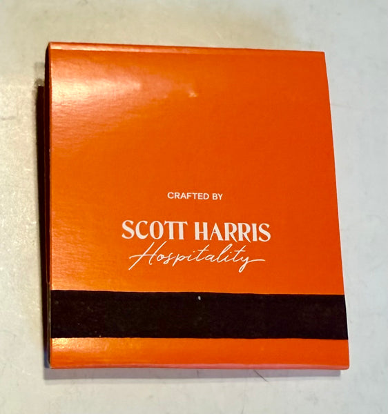 "Mia Moda" Orange Version Retro Feature Matchbook