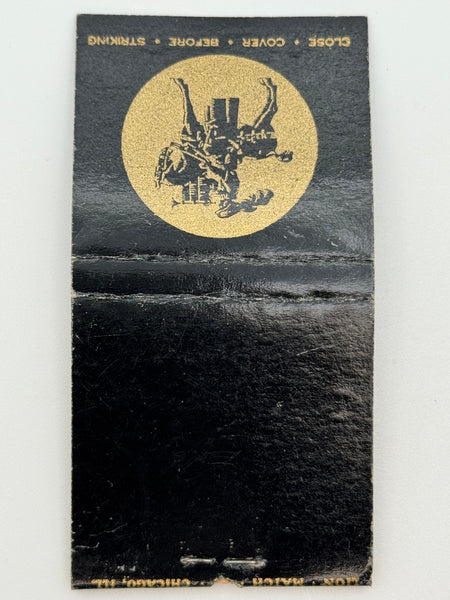 "Globe Clothiers / Hart Schaffner & Marx Clothes"  Ashtabula, OH Vintage Feature Matchbook