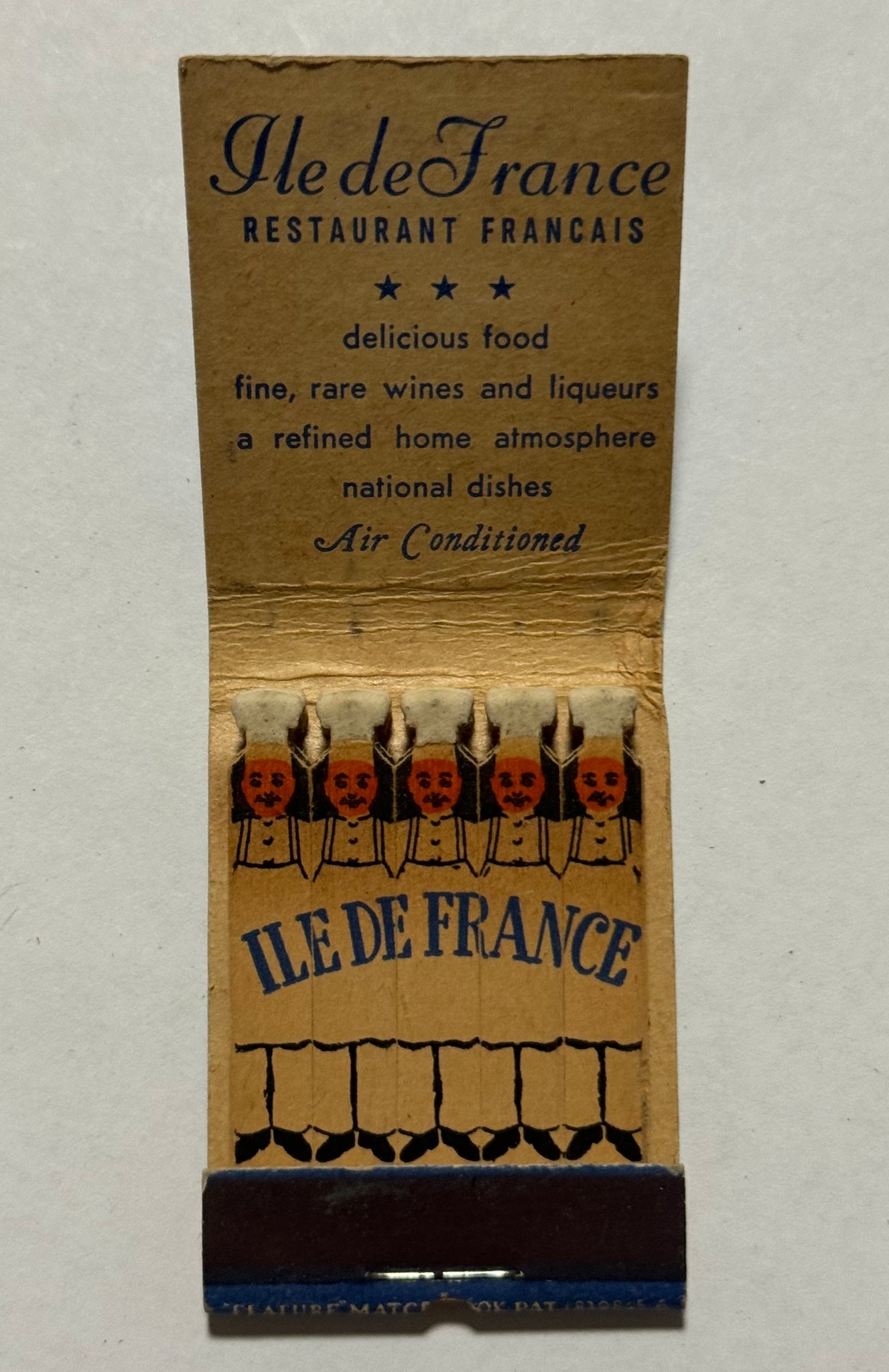 "Ile de France Restaurant" Chicago, IL Vintage Feature Matchbook